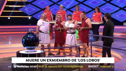 La emotiva despedida de 'Los Lobos' al concursante fallecido José Pinto en 'Boom' La emotiva despedida de 'Los Lobos' al concursante fallecido José Pinto en 'Boom'