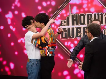 VÍDEO: Los Javis se dan el 'Sí, quiero' en 'El Hormiguero 3.0' VÍDEO: Los Javis se dan el 'Sí, quiero' en 'El Hormiguero 3.0'