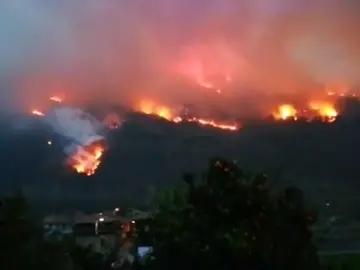 La lluvia pone fin a la oleada de incendios en Asturias y Cantabria La lluvia pone fin a la oleada de incendios en Asturias y Cantabria