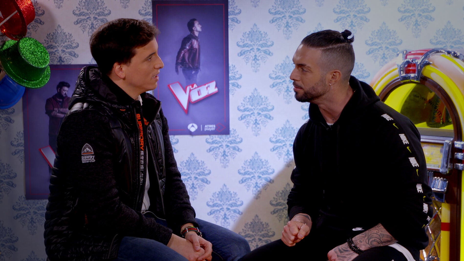VÍDEO: Rasel y Xuso Jones se retan en 'Qué dice la canción' 