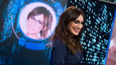 Ana Morgade enseña a ‘Los Javis’ al cachorro más tierno de internet