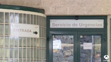 Quirófanos cerrados por una plaga de moscas