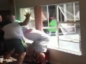 Pelea entre dos golfistas en un torneo amateur: "¡Eres un ladrón!" Pelea entre dos golfistas en un torneo amateur: "¡Eres un ladrón!"