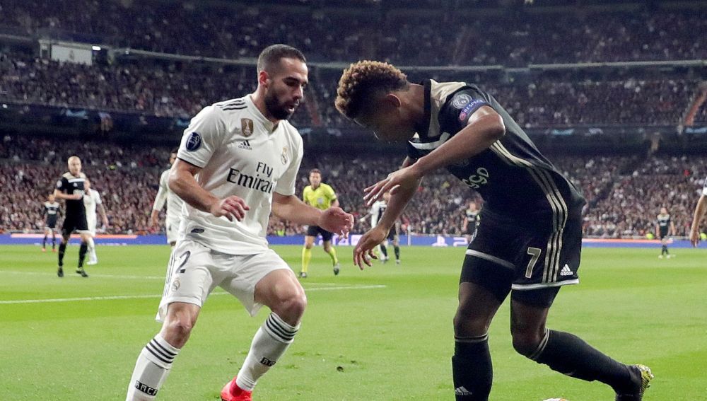 Carvajal, durante el partido del Madrid ante el Ajax