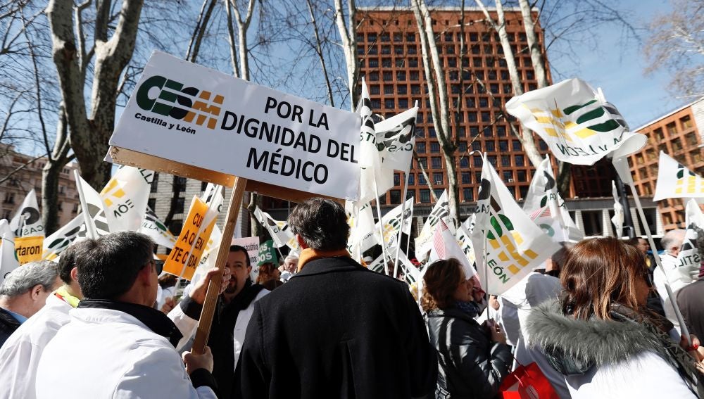 Imagen de archivo de una manifestación convocada por el colectivo médico en Madrid