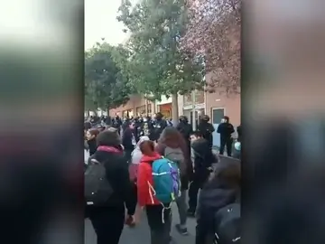 Investigan a dos mujeres tras los incidentens provocados en un supermercado de Barcelona Investigan a dos mujeres tras los incidentens provocados en un supermercado de Barcelona