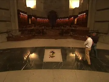 Los Franco recurren la exhumación ante el Tribunal Supremo Los Franco recurren la exhumación ante el Tribunal Supremo