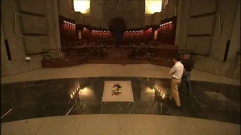 Los Franco recurren la exhumación ante el Tribunal Supremo Los Franco recurren la exhumación ante el Tribunal Supremo
