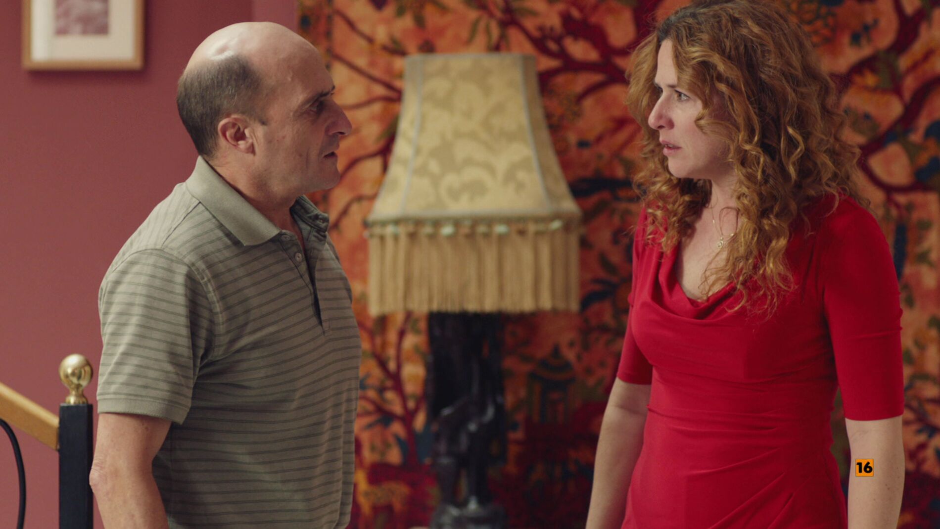 Alfonso y Almudena, en apuros: "Don Julio e Inmaculada est&aacute;n muertos"