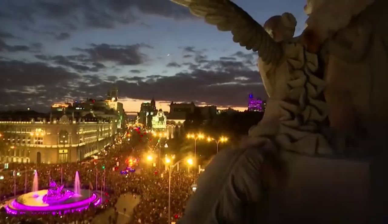 350.000 personas en Madrid y 200.000 en Barcelona asisten a la manifestación del 8-M 350.000 personas en Madrid y 200.000 en Barcelona asisten a la manifestación del 8-M