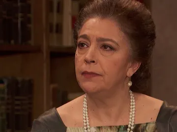 La dura advertencia con la que Francisca acepta que Fernando se quede unos días más en La Casona La dura advertencia con la que Francisca acepta que Fernando se quede unos días más en La Casona