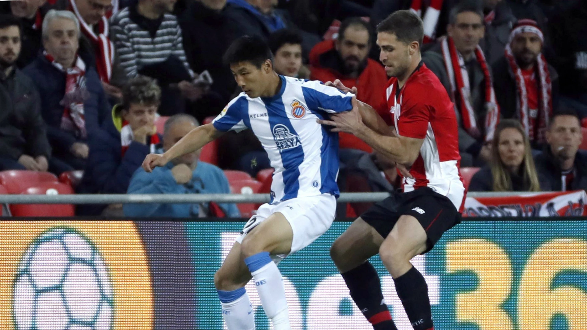 Wu Lei puja con Yeray Wu Lei puja con Yeray