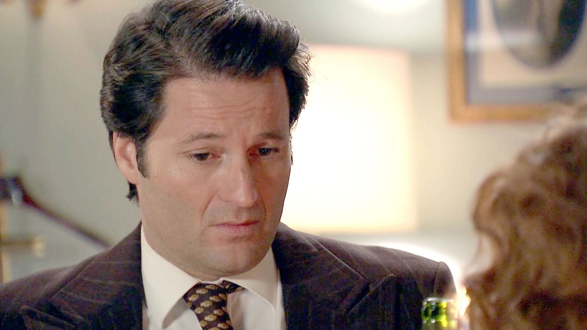 Gabriel, a punto de contarle su mayor secreto a Natalia: "Fui un monstruo con mi mujer"