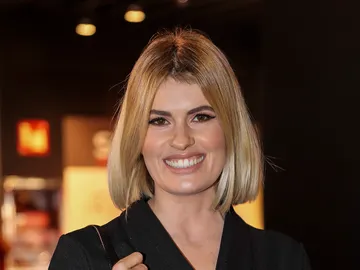 Adriana Abenia Adriana Abenia