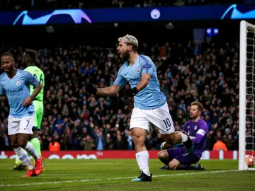 Kun Agüero celebra el 1-0 ante el Schalke Kun Agüero celebra el 1-0 ante el Schalke