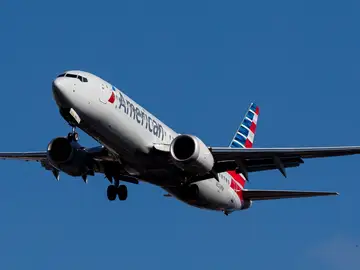 Un avión Boeing 737 Max 8 de American Airlines Un avión Boeing 737 Max 8 de American Airlines