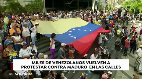 Miles de venezolanos se echan de nuevo a la calle para protestar contra Maduro Miles de venezolanos se echan de nuevo a la calle para protestar contra Maduro