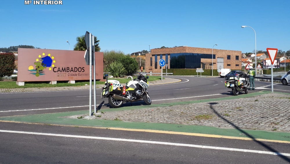 Investigan a una mujer por conducir sin puntos, drogada y acompañada de un menor de 2 años