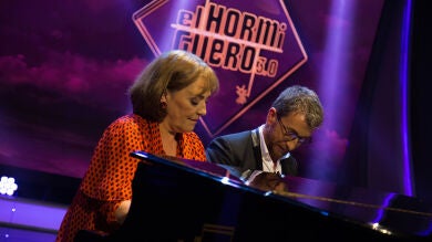 Carmen Maura y Pablo Motos emocionan con 'La Bella Durmiente' a cuatro manos en 'El Hormiguero 3.0' 