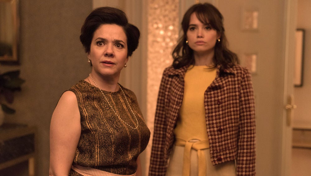 Carmen Gutierrez es Elisa en '45 Revoluciones'