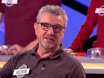 Valentín, del equipo de 'Los Lobos', da una clase maestra sobre los museos y la pintura Valentín, del equipo de 'Los Lobos', da una clase maestra sobre los museos y la pintura