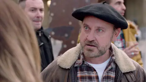 Ramón Merlo es Patxi en 'Allí Abajo' PERSONAJES DE 'ALLÍ ABAJO'