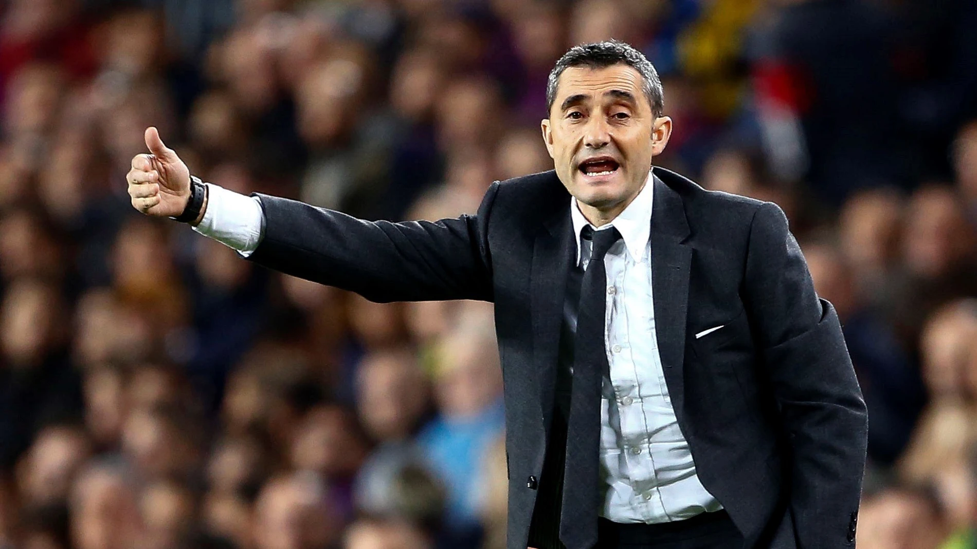 Ernesto Valverde, en la banda del Camp Nou Ernesto Valverde, en la banda del Camp Nou