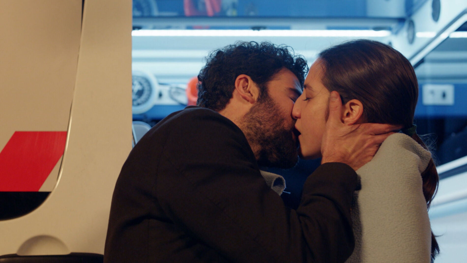 Mar&iacute;a, a Jacobo: "Consuelas muy mal, pero besas muy bien"
