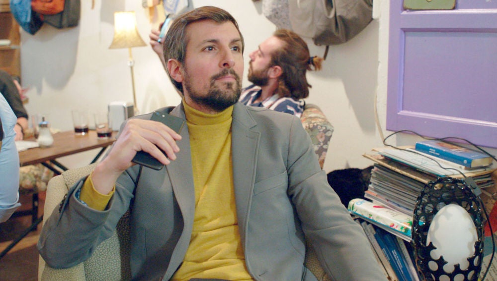 Javier Antón es Asier en 'Allí Abajo'