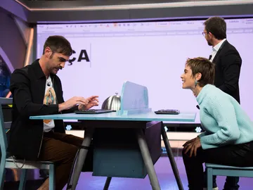 Juego María León y Jon Plazaola en el hormiguero Juego María León y Jon Plazaola en el hormiguero