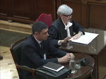 Josep Lluís Trapero durante su declaración Josep Lluís Trapero durante su declaración