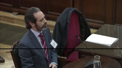 Juicio al 'Procés': todos hablan de Toni... pero no declara Juicio al 'Procés': todos hablan de Toni... pero no declara