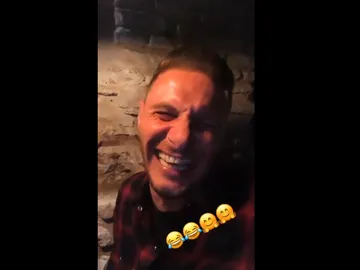 Joaquín se ríe al contar su último chiste Joaquín se ríe al contar su último chiste