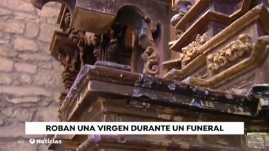 Roban la imagen de una Virgen durante un entierro en Pantón, Lugo