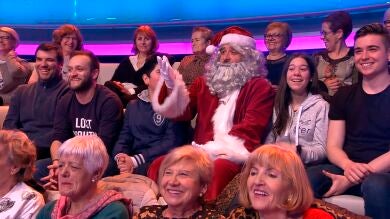 Papá Noel visita a Arturo Valls en '¡Ahora Caigo!'