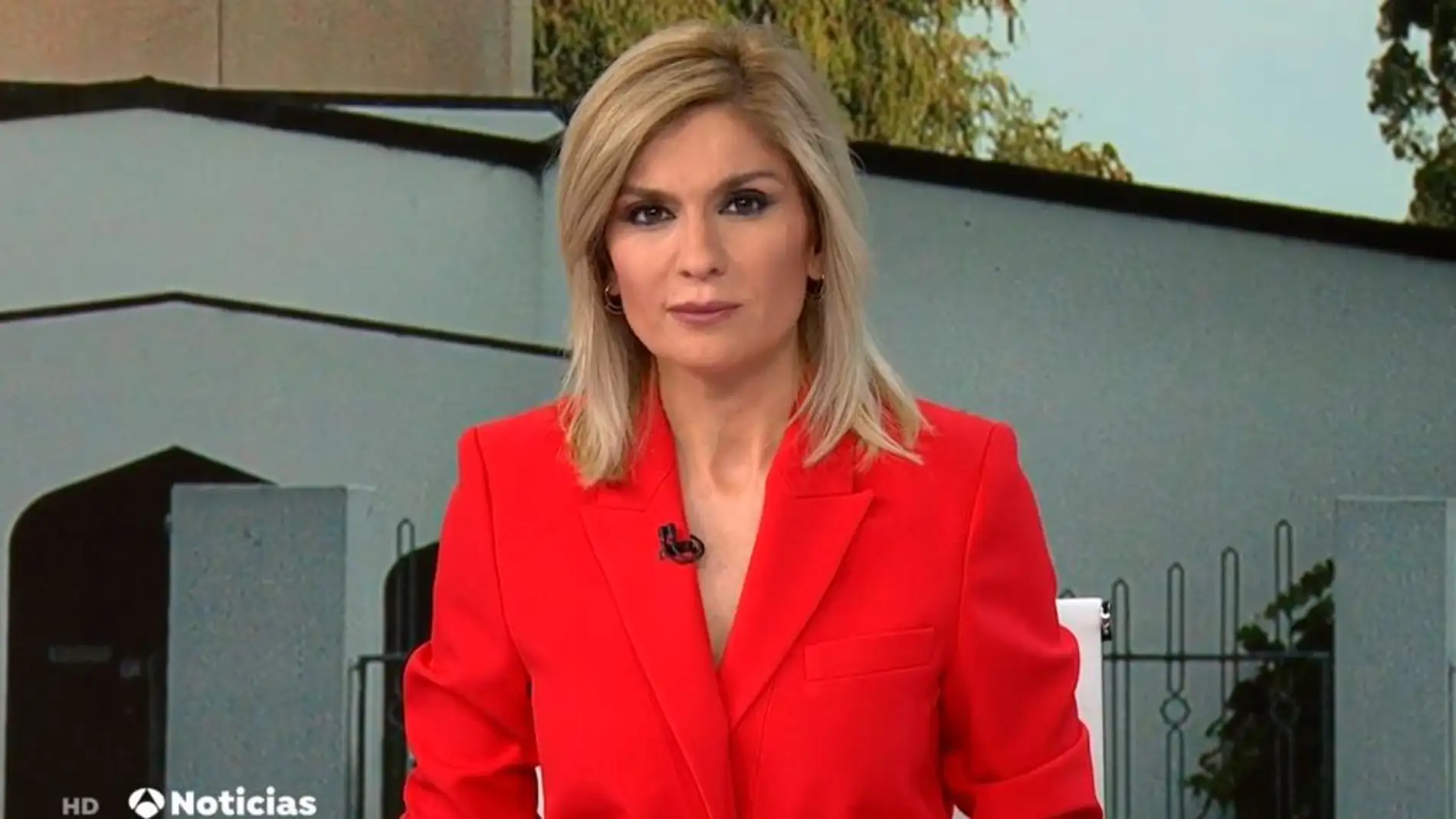 Sandra Golpe en Antena 3 Noticias 15/03/2019