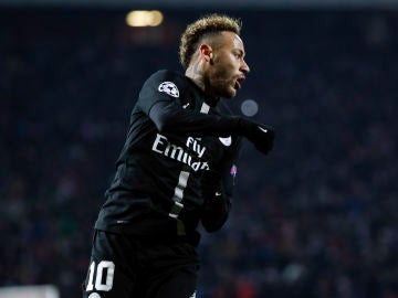 Neymar, durante un partido con el PSG