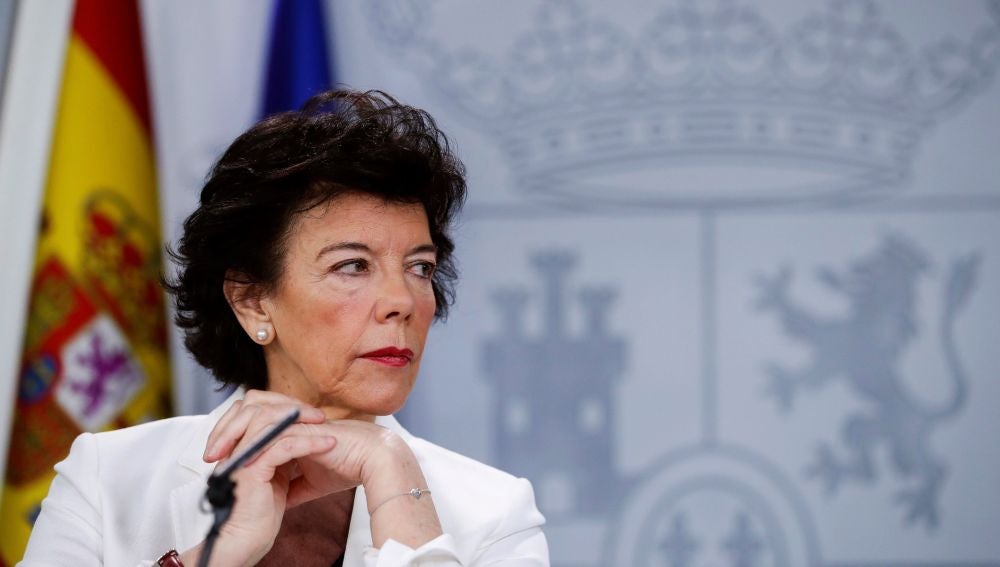 La ministra de Educación y Formación Profesional, Isabel Celaá
