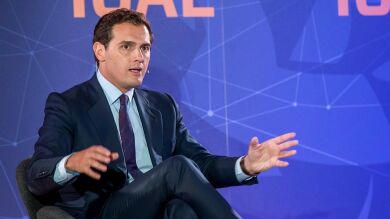 Rivera asegura ser el defensor de la igualdad y critica al PSOE por poner en riesgo la libertad de los españoles