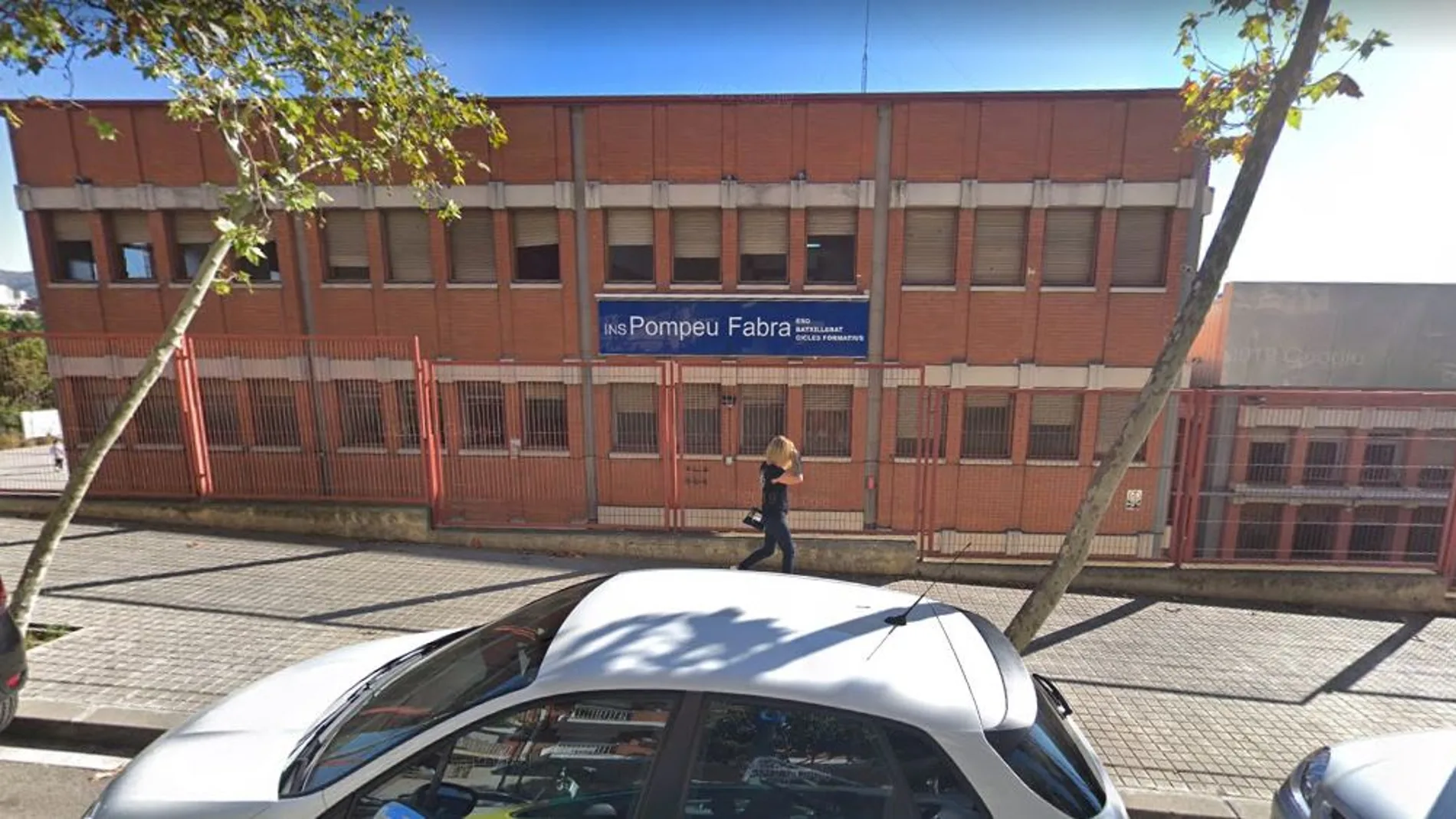 Fachada del Instituto Pompeu Fabra Fachada del Instituto Pompeu Fabra