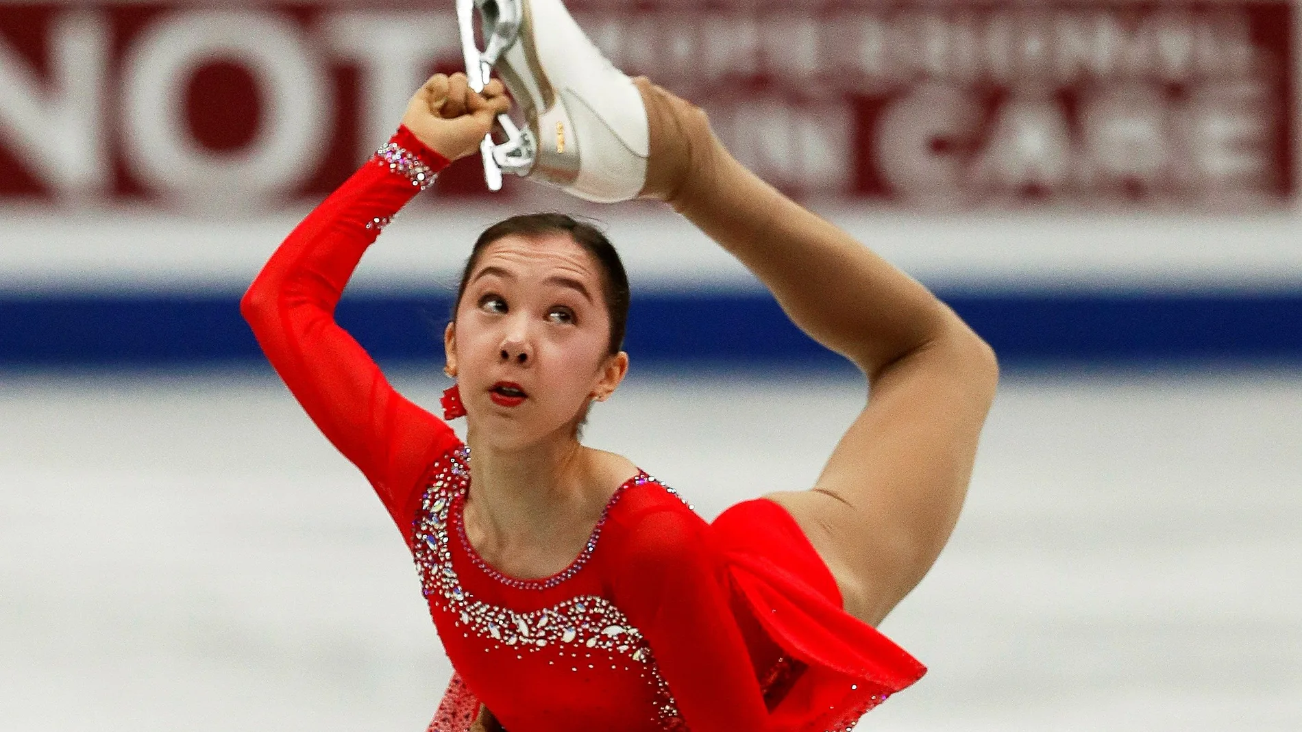 Elizabet Tursynbaeva, durante su histórico ejercicio en Saitana Elizabet Tursynbaeva, durante su histórico ejercicio en Saitana