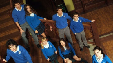 El emotivo reencuentro de dos protagonistas de 'El internado' casi 10 años después