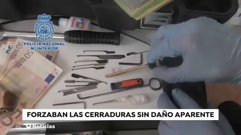 La Policía Nacional detiene a una banda organizada dedicada al robo de viviendas La Policía Nacional detiene a una banda organizada dedicada al robo de viviendas