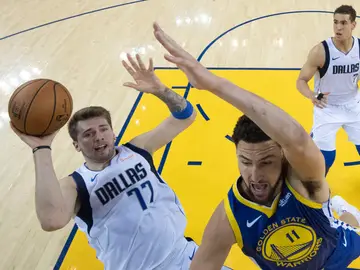 Luka Doncic, en acción ante los Warriors Luka Doncic, en acción ante los Warriors