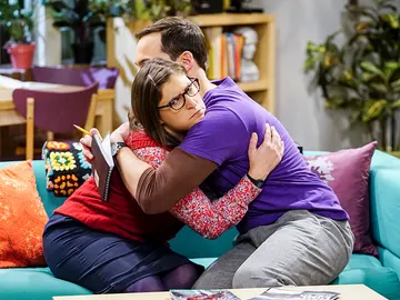 The Big Bang Theory - Temporada 11 - Capítulo 12: Métrica matrimonial The Big Bang Theory - Temporada 11 - Capítulo 12: Métrica matrimonial