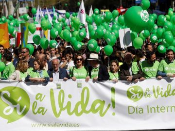 Cabecera de la 'Marcha por la vida' en Madrid
