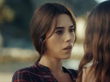 Cansu Dere en 'Madre' Cansu Dere en 'Madre'