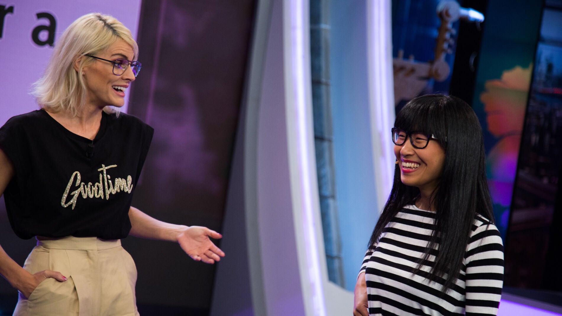 Yibing nos ense&ntilde;a las reglas establecidas para ligar en China en 'El Hormiguero 3.0' 