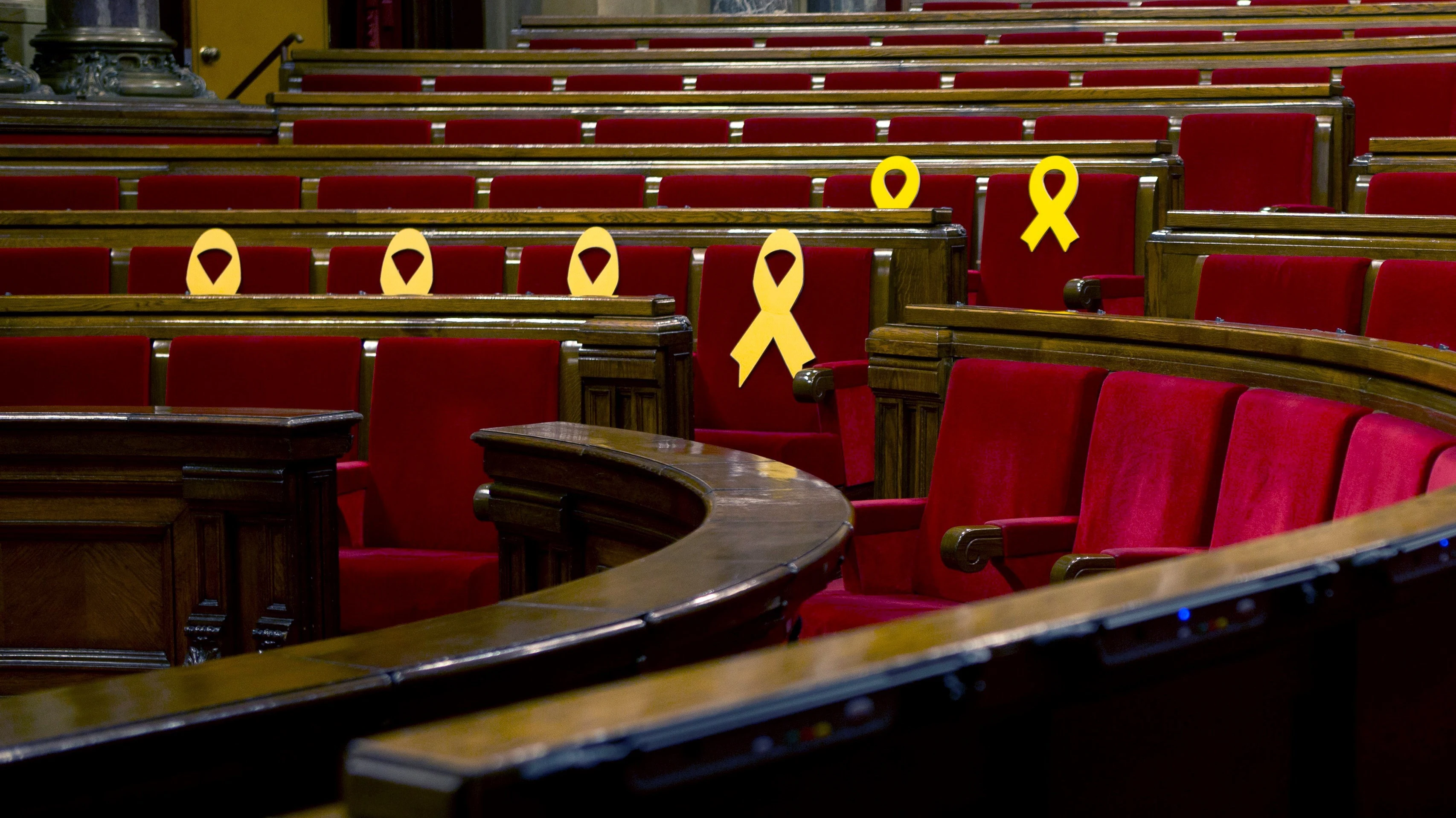 El hemiciclo del Parlament de Catalu&ntilde;a
