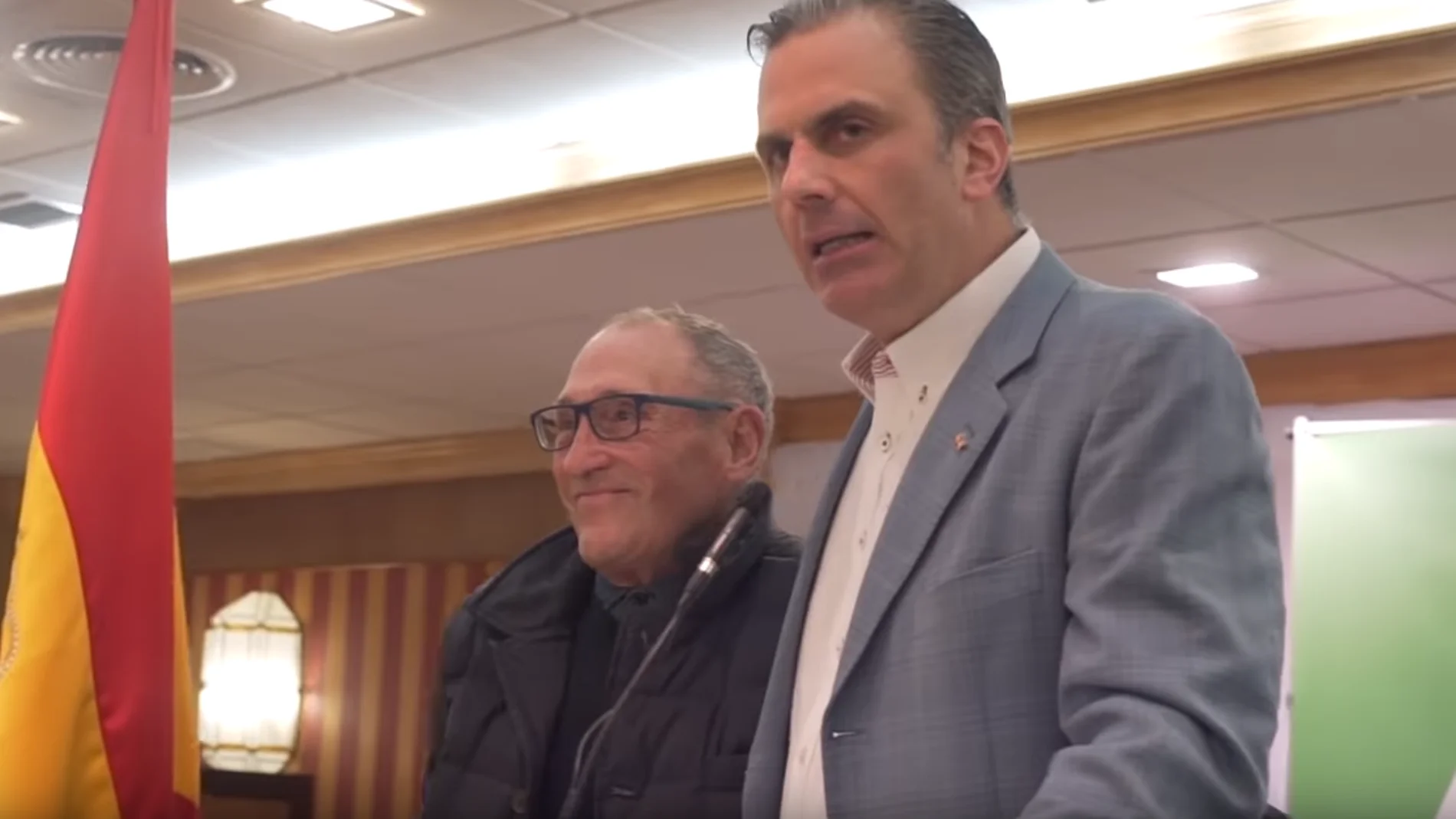 El número 2 de Vox, Ortega Smith junto a Remigio. El número 2 de Vox, Ortega Smith junto a Remigio.